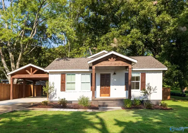 2113 Lee High Drive, Huntsville, AL 35811