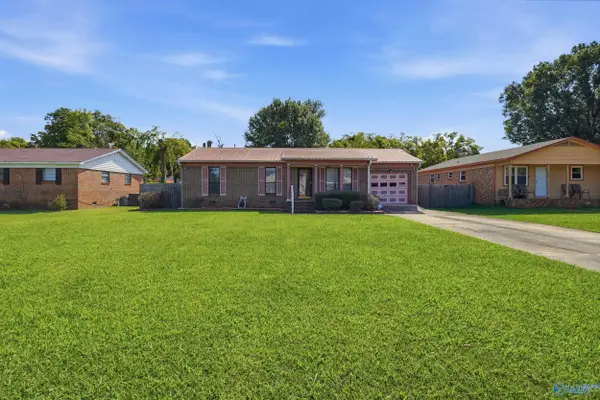 216 13th Avenue Nw, Decatur, AL 35601