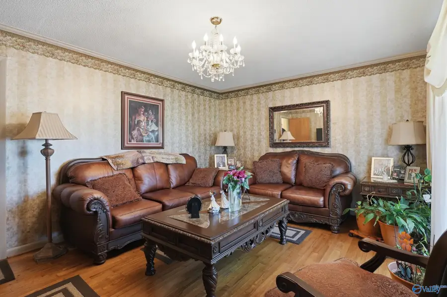 216 13th Avenue Nw, Decatur, AL 35601 - #3