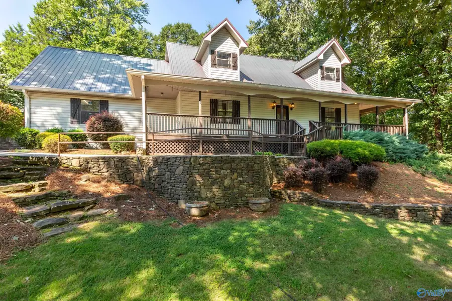 416 Pinewood Avenue, Glencoe, AL 35905 - #2