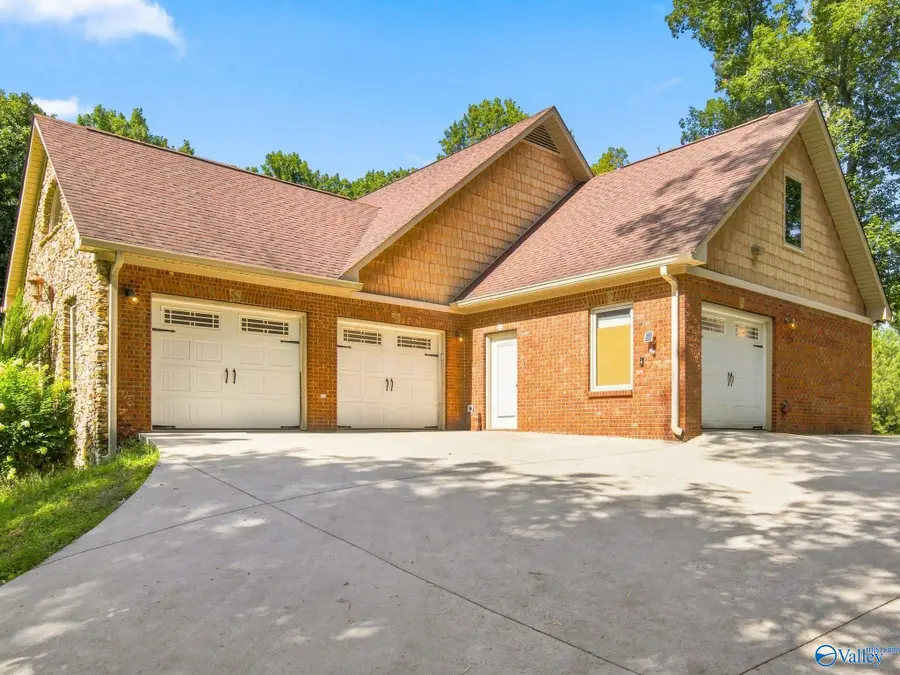 258 Ayers Road, Grant, AL 35747 - #3