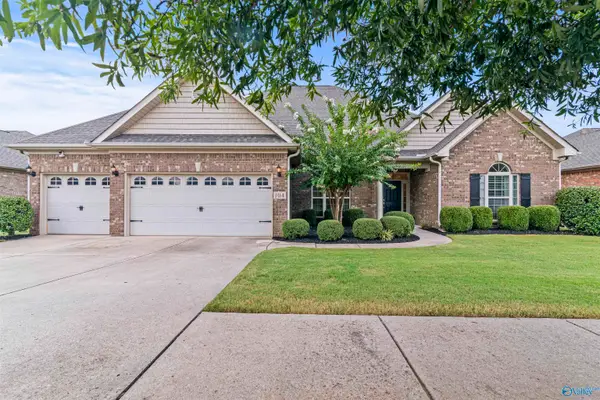 104 Greythorne Drive, Madison, AL 35758