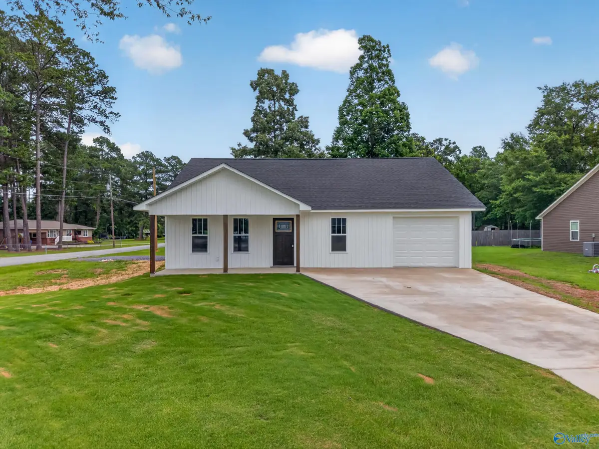 3527 Alford Bend Road, Hokes Bluff, AL 35903 - #1
