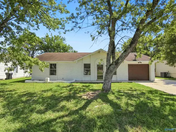 3208 Sandlin Road Sw, Decatur, AL 35603