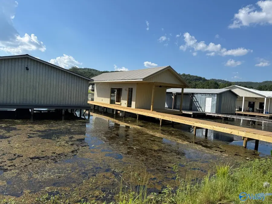 #72 Preston Island, Scottsboro, AL 35769 - #3