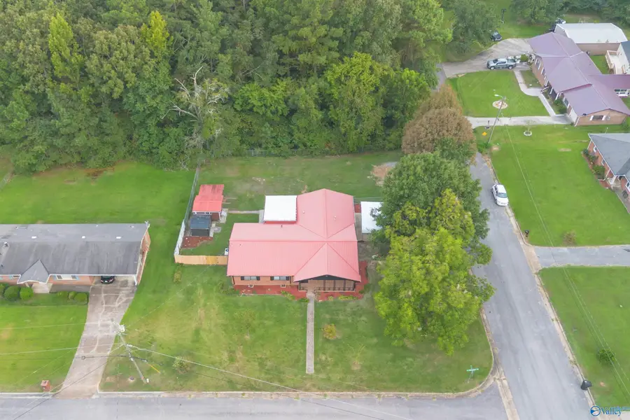 1024 E Tomahawk Trail, Gadsden, AL 35903 - #2
