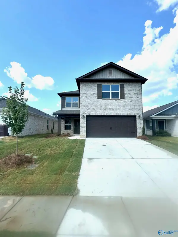 28073 Caperton Drive, Harvest, AL 35749