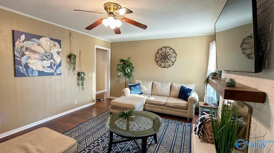 1305 Cloverdale Avenue Sw, Decatur, AL 35601 - #2