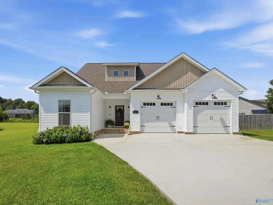 20 Steamboat Trace, Grant, AL 35976 - #2