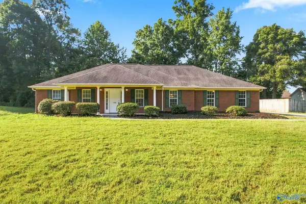 106 Foxtrot Way, Harvest, AL 35749