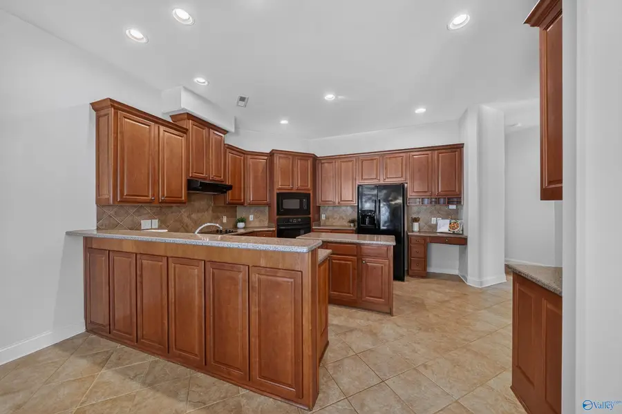 106 Indian Valley Road, Huntsville, AL 35806 - #3