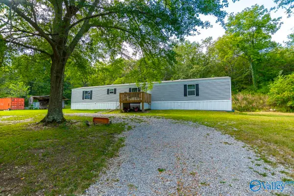 10149 County Road 30, Woodville, AL 35776