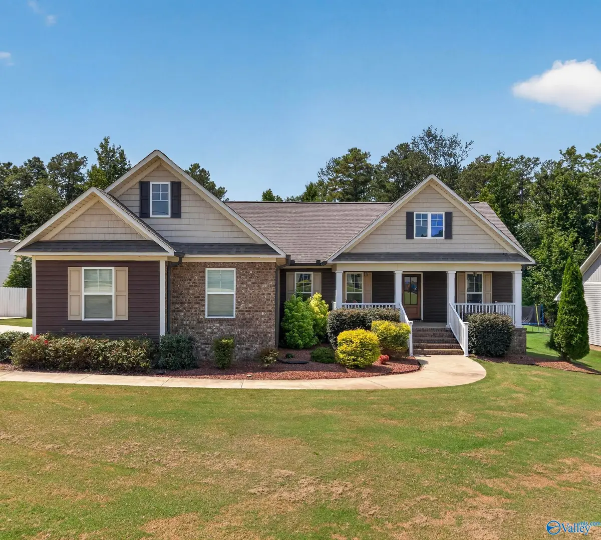 1550 Cottage Lane, Southside, AL 35907 - #1