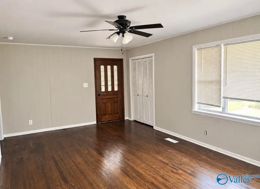 213 Falkner Circle, Boaz, AL 35957 - #2