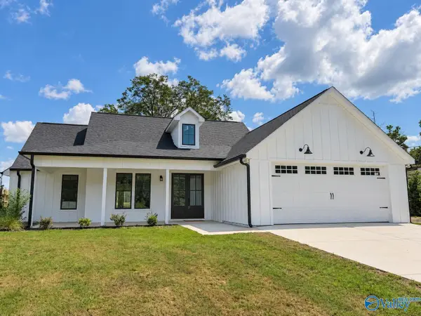 1993 New Haven Drive, Southside, AL 35907