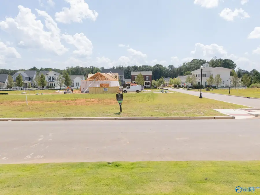 43 Peace Street Nw, Huntsville, AL 35806 - #3
