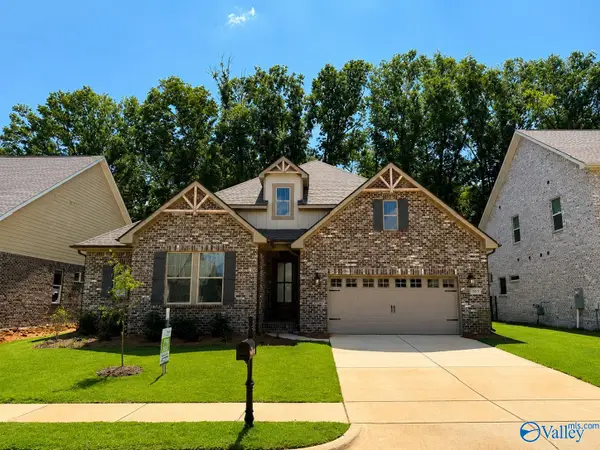 2115 Bloomfell Bend, Huntsville, AL 35802