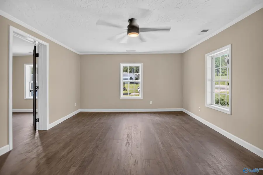 1080 Clanton Street Sw, Attalla, AL 35954 - #3