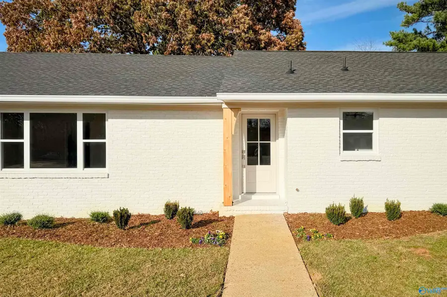 2112 Woodmont Drive, Decatur, AL 35601 - #3