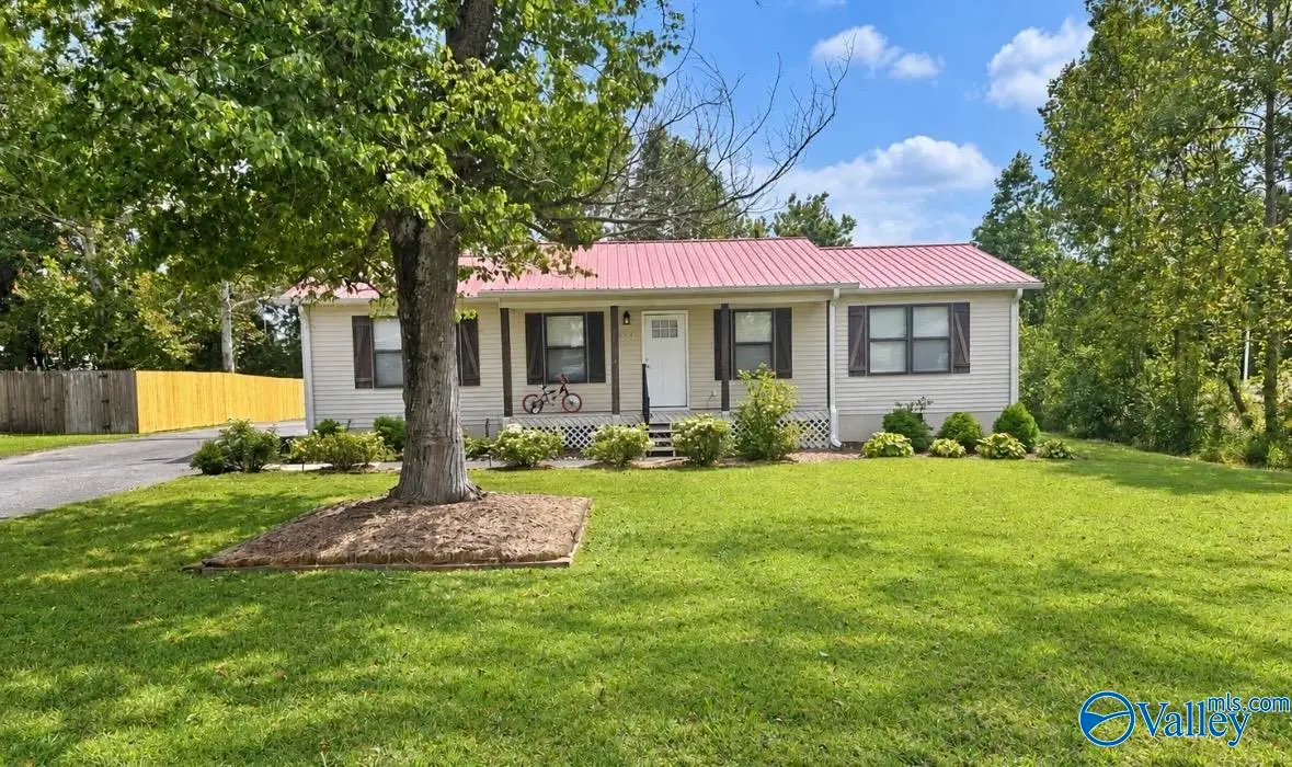 2020 Ridge Crest Drive, Guntersville, AL 35976 - #1