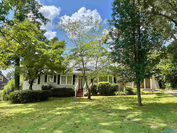 2406 Lookout Street, Gadsden, AL 35904