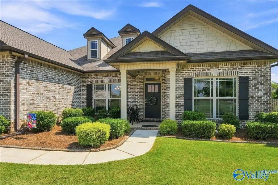 31 Crimson Cloud Sw, Huntsville, AL 35824 - #3