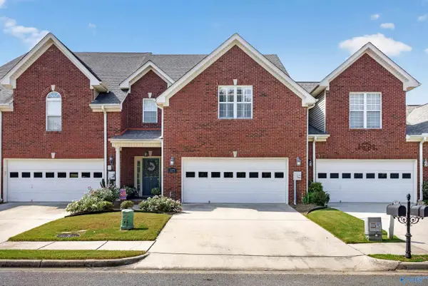 3177 SE Mallard Point Drive Se, Owens Cross Roads, AL 35763
