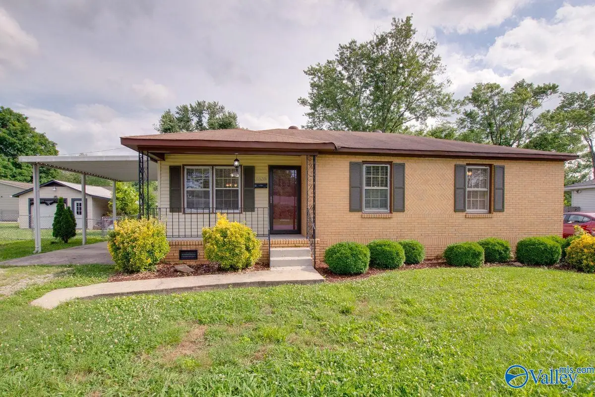 1830 Oakwood Avenue, Huntsville, AL 35811 - #1