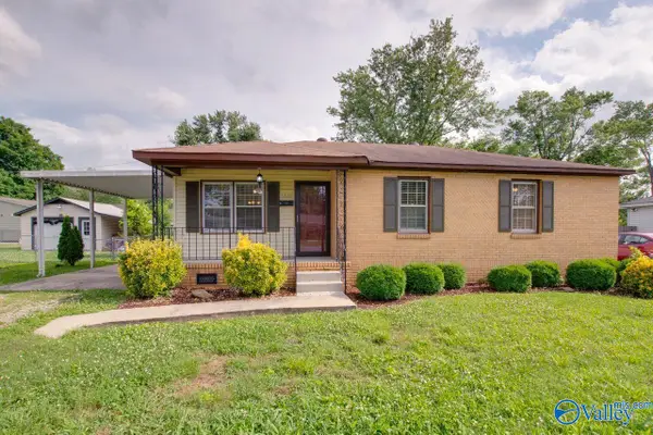 1830 Oakwood Avenue, Huntsville, AL 35811