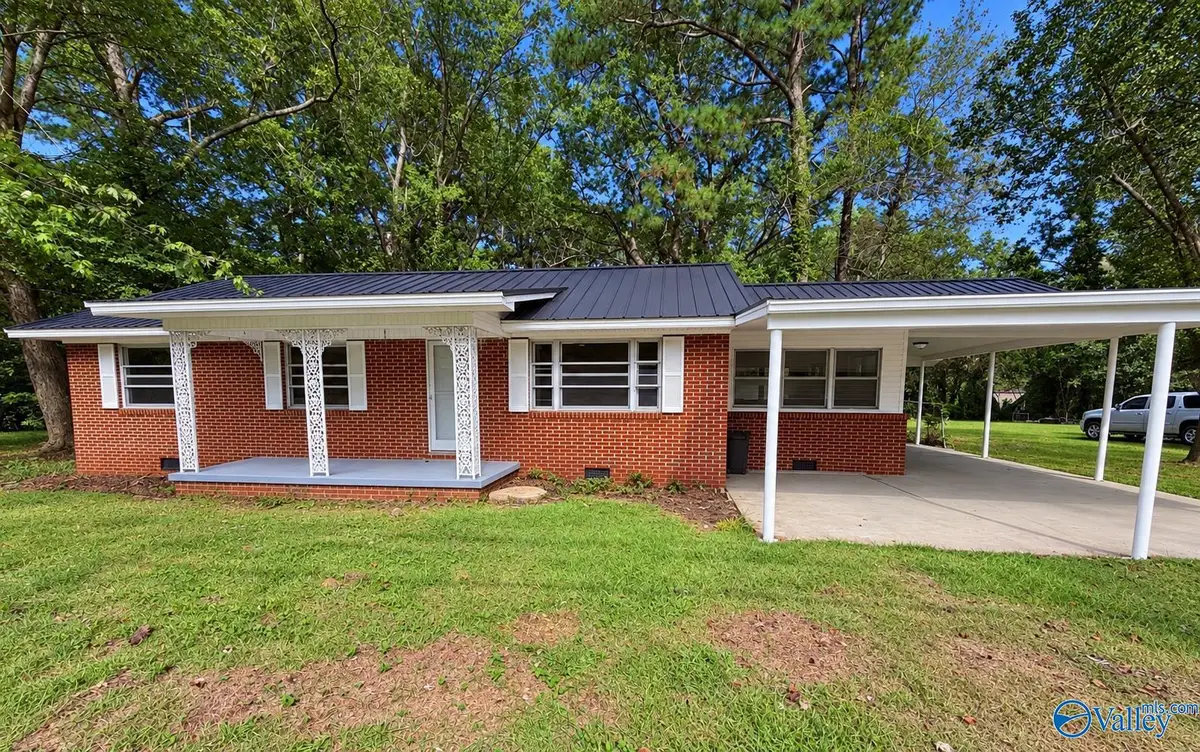 306 Church Street, Boaz, AL 35957 - #1