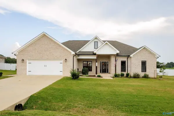 150 Spry Way, Killen, AL 35645