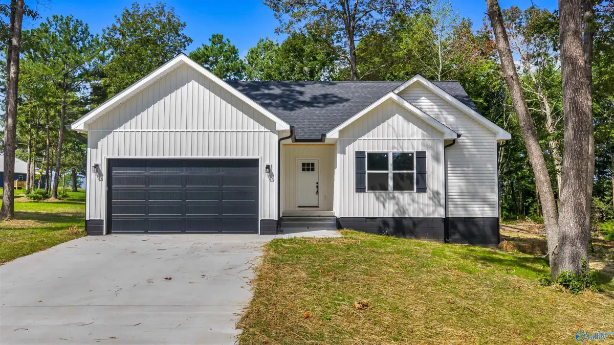 73 Ivy Drive, Henagar, AL 35978 - #1