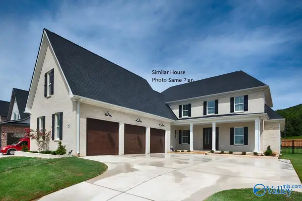 18 Devereux Place, Gurley, AL 35748
