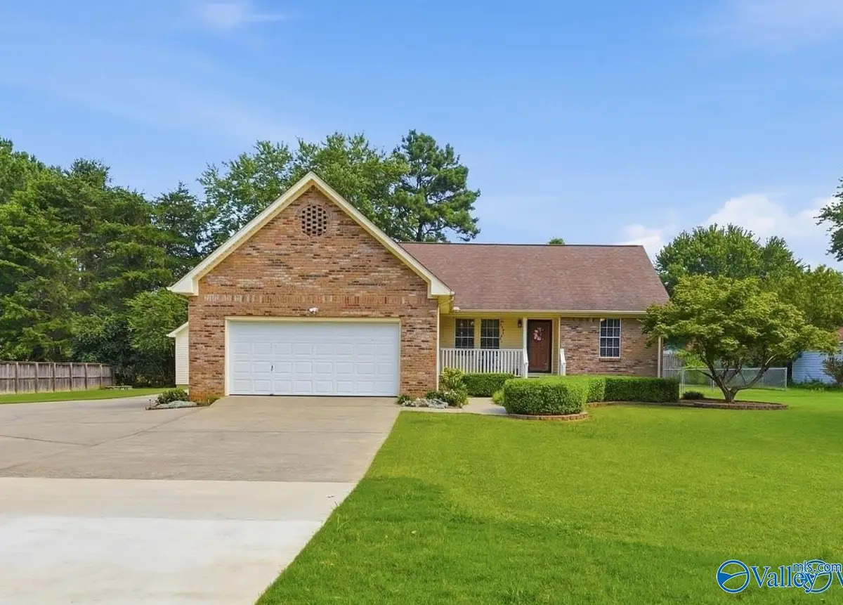 27583 Azalea Trail, Athens, AL 35613 - #1