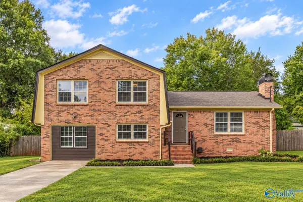 5025 Shaun Circle, Huntsville, AL 35811