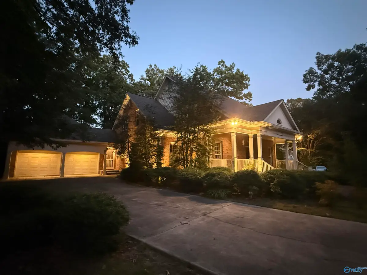20 Savannah Circle, Cherokee Ridge, AL 35175 - #1