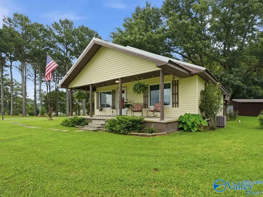 3327 Nixon Chapel Road, Albertville, AL 35950 - #2