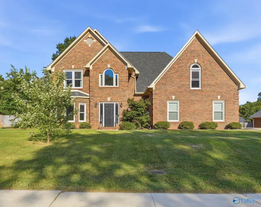 3308 Cedarhurst Drive Sw, Decatur, AL 35603 - #2