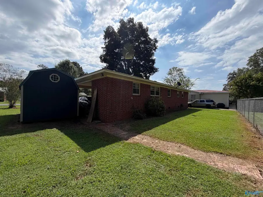 316 Sharon Street, Scottsboro, AL 35768 - #3