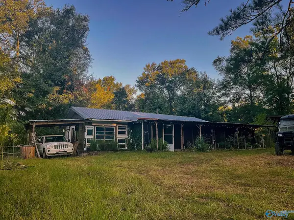 237 Marion Stough Road, Fayette, AL 35555