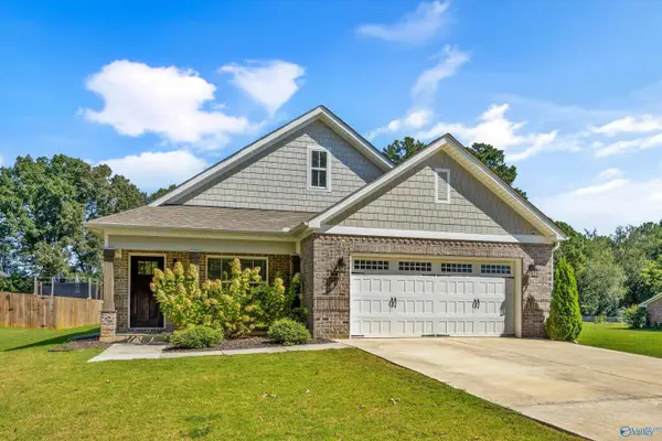 23749 Glover Road, Athens, AL 35613