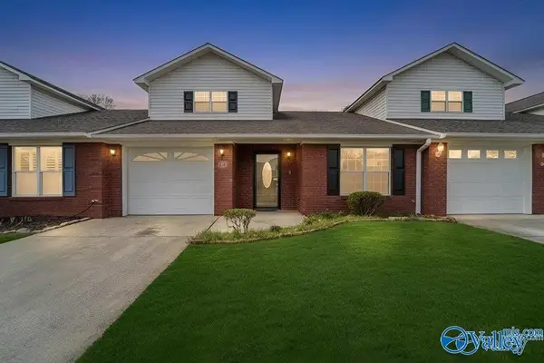 838 Spur Track Lane, Guntersville, AL 35976