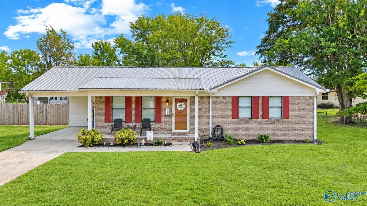 1844 NW Peach Orchard Road, Hartselle, AL 35640 - #1