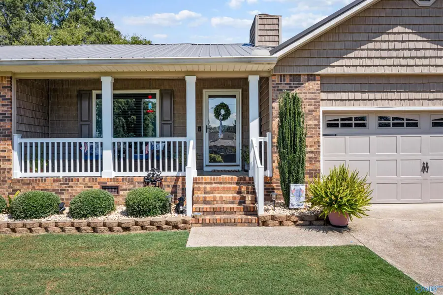 113 Meadowpoint Way, Gadsden, AL 35903 - #3