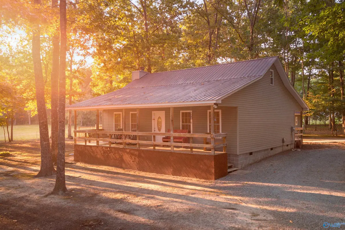 106 County Road 1917, Fort Payne, AL 35967 - #1