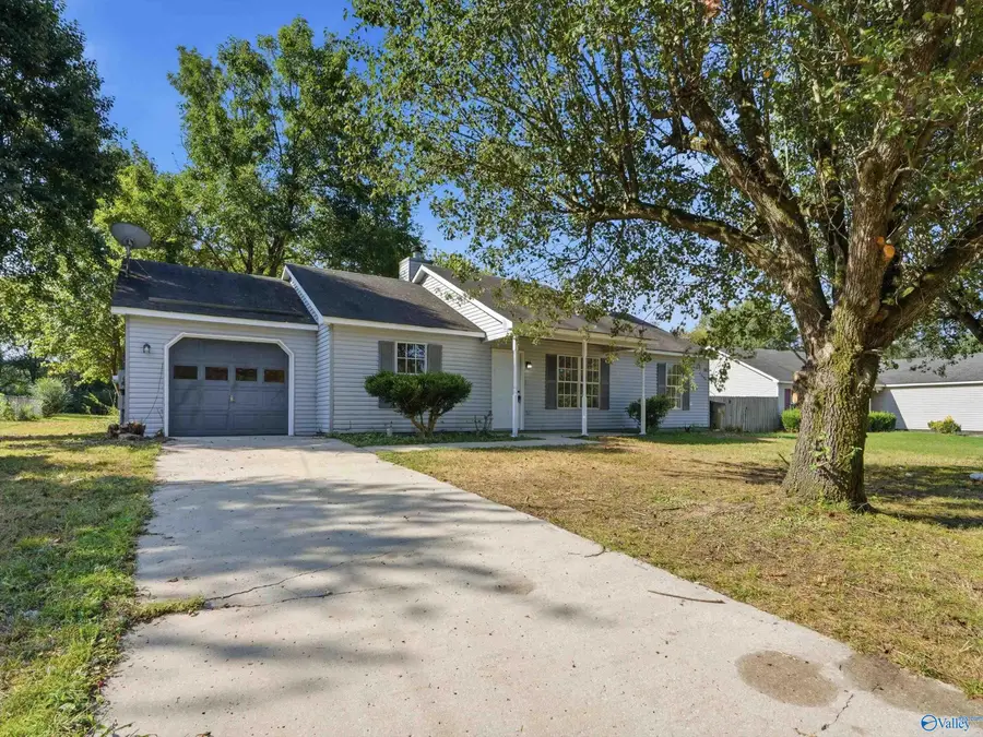 305 Buffalo Creek Drive, Toney, AL 35773 - #2
