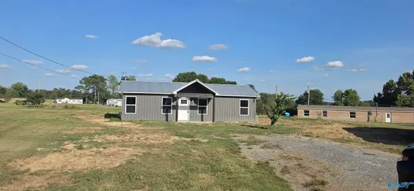 102 Hill Street, Fyffe, AL 35971