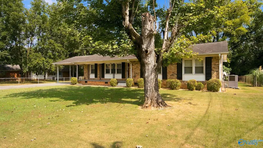 5015 Clardy Road Nw, Huntsville, AL 35810 - #3