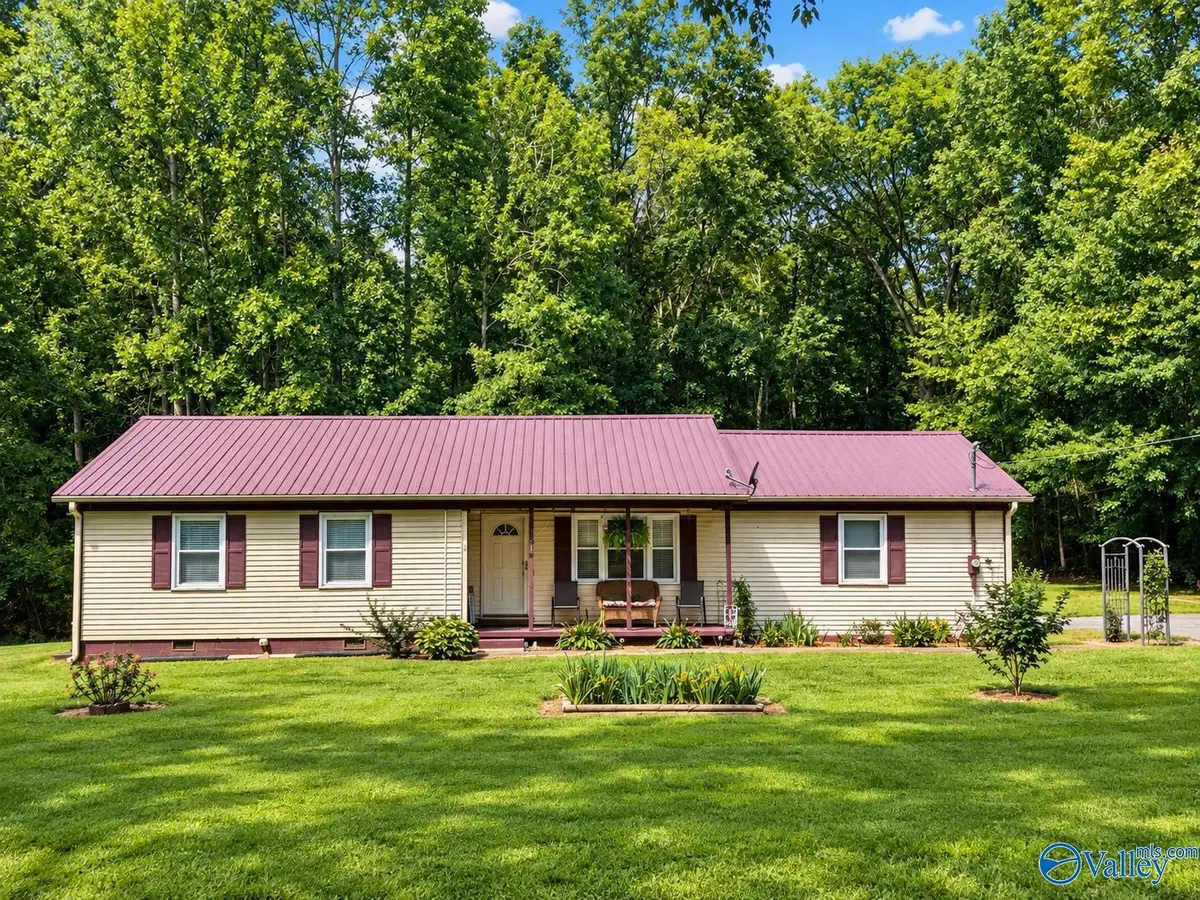 650 Mulberry Road, Hazel Green, AL 35750 - #1