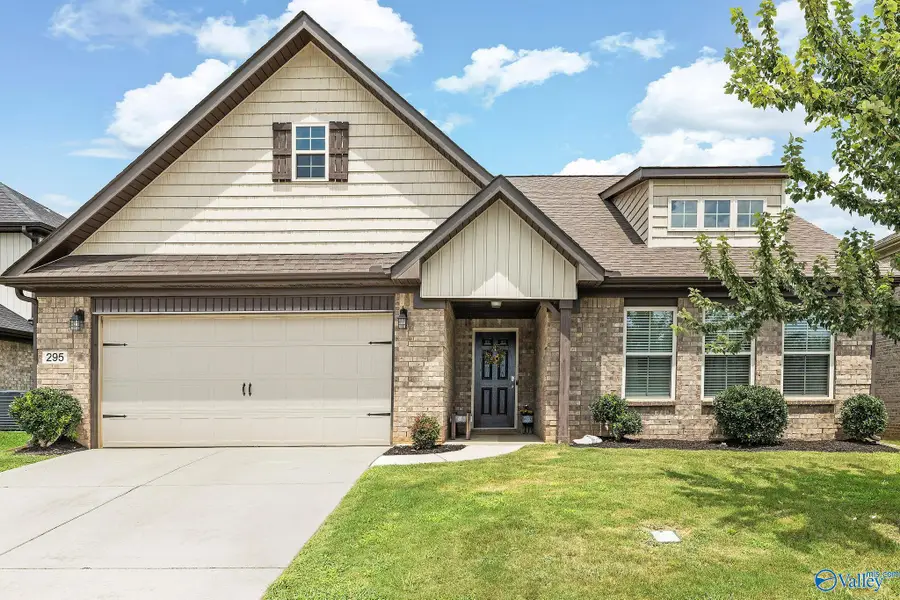 295 Avebury Road, Meridianville, AL 35759 - #3